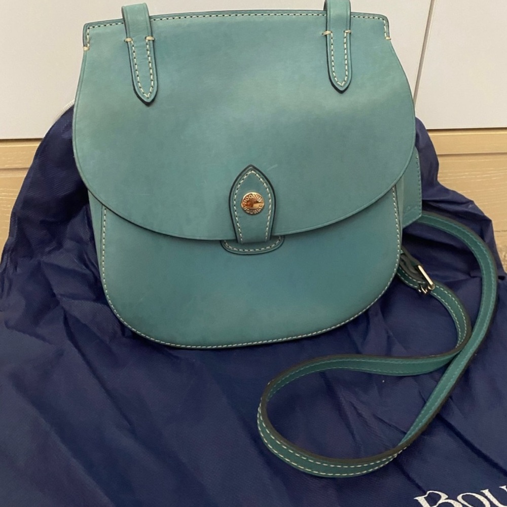 Dooney & Bourke Bag